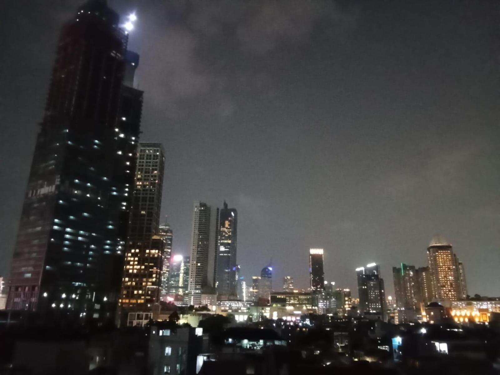 Multi 88 Syariah Hotel Jakarta Exterior photo