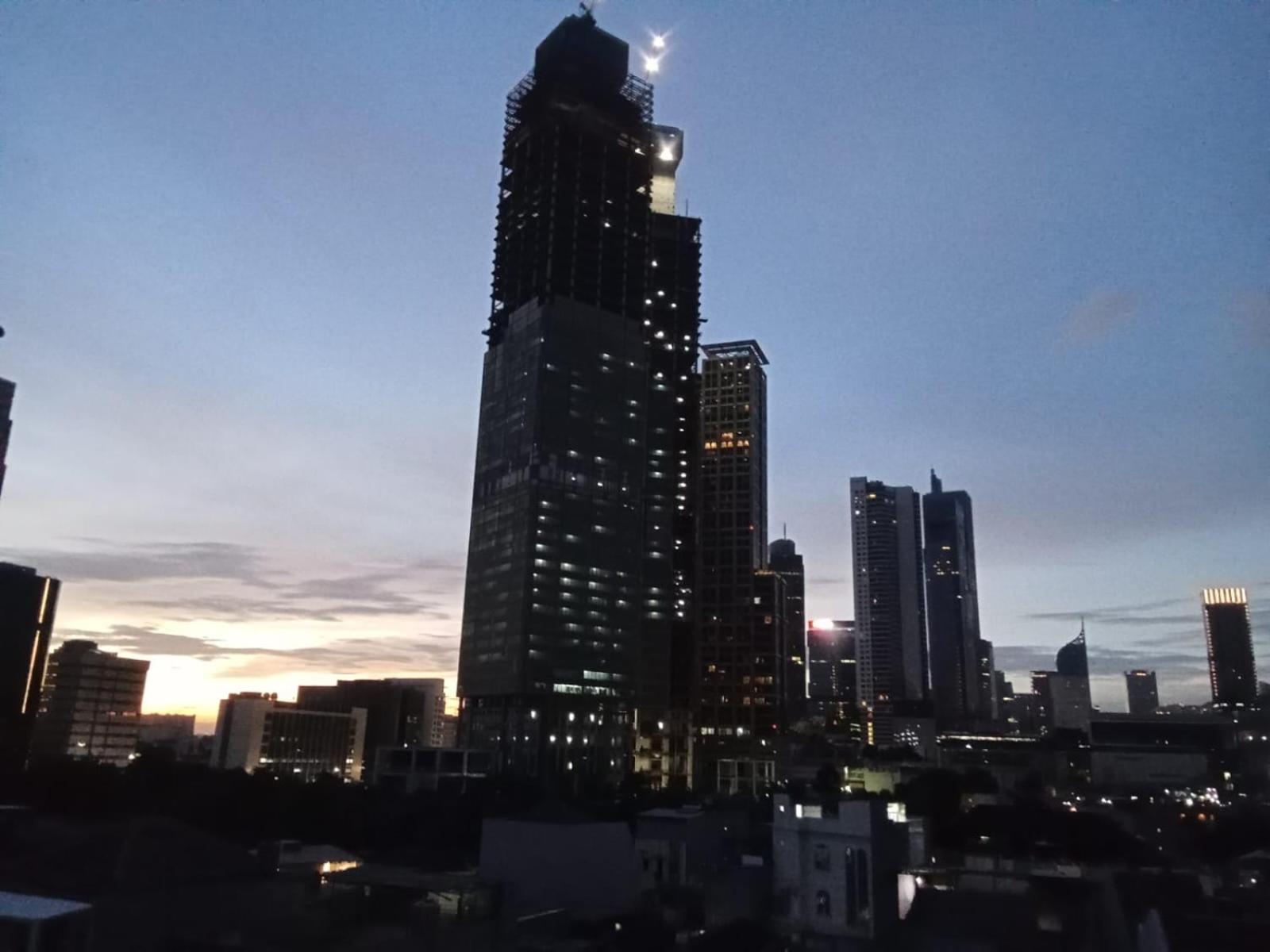 Multi 88 Syariah Hotel Jakarta Exterior photo